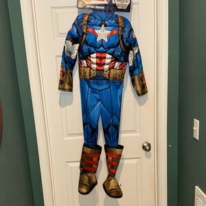 Kids Halloween Captain America Costume - Blue and Gold size Medium (8) NWT